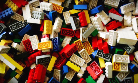 Go and Build: Sentences as the Building Blocks of Fiction